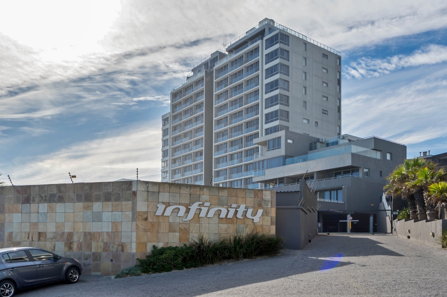 4 Bedroom Property for Sale in Beachfront Western Cape